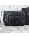 19 Medium Lambskin Clutch Bag White Chanel