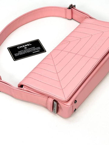 9th Division Pink Chocolate Bar Shoulder Bag 3VCHB17369 Chanel