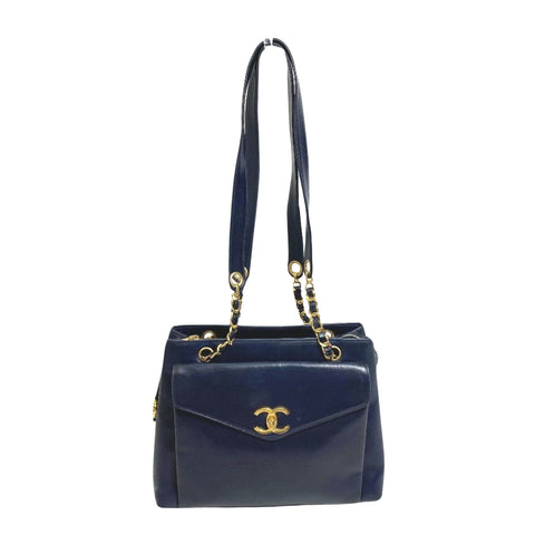 Chanel Logo CC Shoulder Bag