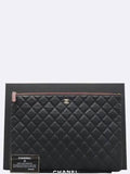 A82552 Black Caviar Classic Large CC Gold Logo Clutch Chanel