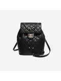 Backpack Grained Shiny Calfskin Gold Metal Black Chanel