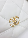 19Flap Bag White Large AS1161 Chanel