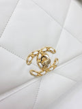 19Flap Bag White Large AS1161 Chanel