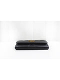 19 flap medium wallet lambskin black gold plated 30th unit AP0953 Chanel