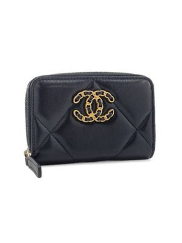19 Zip Around Lambskin Card Wallet Black Chanel