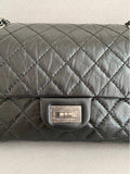 255 Chain Vintage Calfskin Ruthenium  Medium Flap Shoulder Bag Black Chanel
