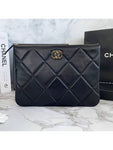 19 Medium Lambskin Clutch Bag White Chanel