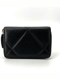 19 Zipper card wallet Chanel