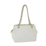 Chanel Matelasse Chain Shoulder Bag Caviar Skin White CC Auth ar11502