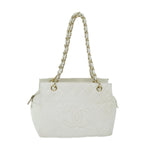 Chanel Matelasse Chain Shoulder Bag Caviar Skin White CC Auth ar11502