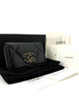 19 Zipper card wallet Chanel