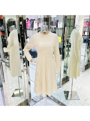 18B ribbed wool dress 38 ivory 4ET1381 Chanel