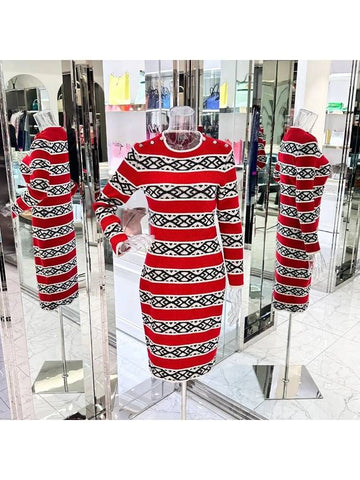 19K Button Detail Cashmere Dress 38 Red Ecru Black 4ET1382 Chanel