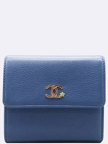 A81654 Half wallet Chanel