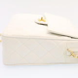 Chanel Matelasse Chain Shoulder Bag Caviar Skin Gold White CC Auth am1370gA